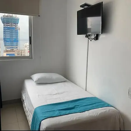 Apartamento En Bocagrande Frente Al Mar Apartamento *